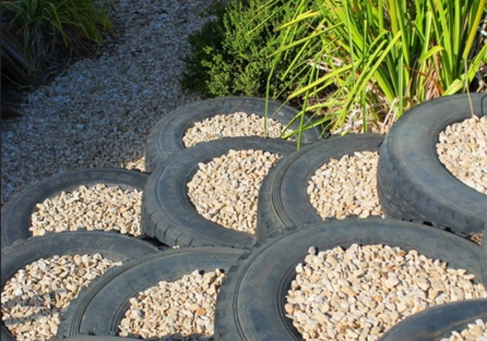 Benefits of Recycled Rubber Retaining Blocks