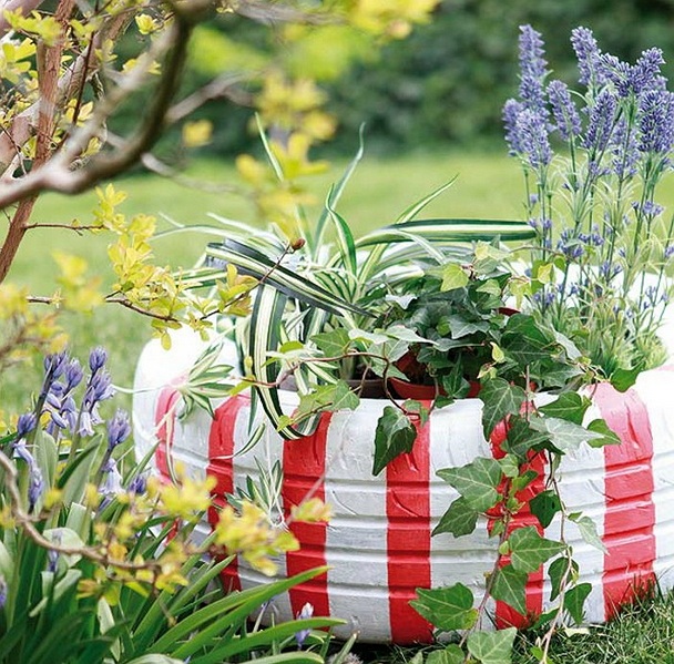 Create a Backyard Oasis for Pennies