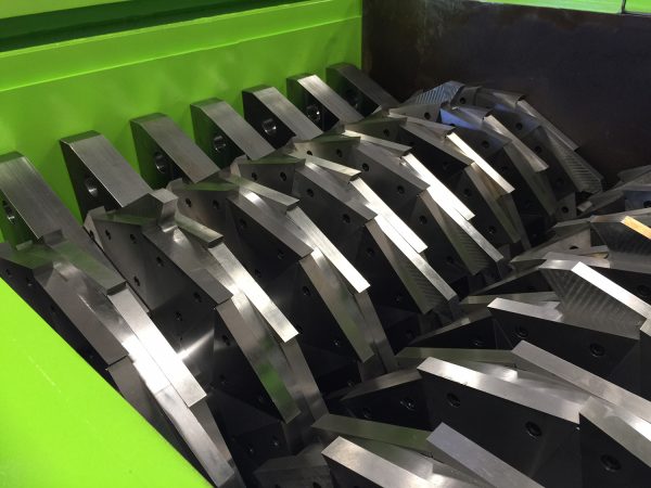 Eco Green Equipment tire recycling shredder machine